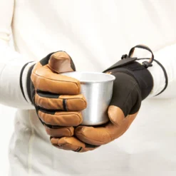 Adult Mountain Trekking Waterproof Leather Gloves MT900 Brown -Outdoor Sports Store k20343b2aa61d19f497aa196a0118e118