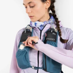 5L TRAIL RUNNING BAG - TURQUOISE -Outdoor Sports Store k37422301e7c4f15d1ecf01718ac2806a