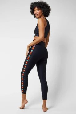 Medium Compression Rainbow Stripe 7/8 Leggings Black -Outdoor Sports Store k61922f7a7f7f4464d253b5a1d6729898