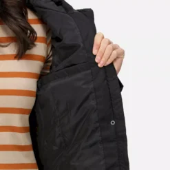 Regatta Womens/Ladies Myla II Parka (Code Red) -Outdoor Sports Store ka33621ed25a98e2fe53b59d6292c7b6d